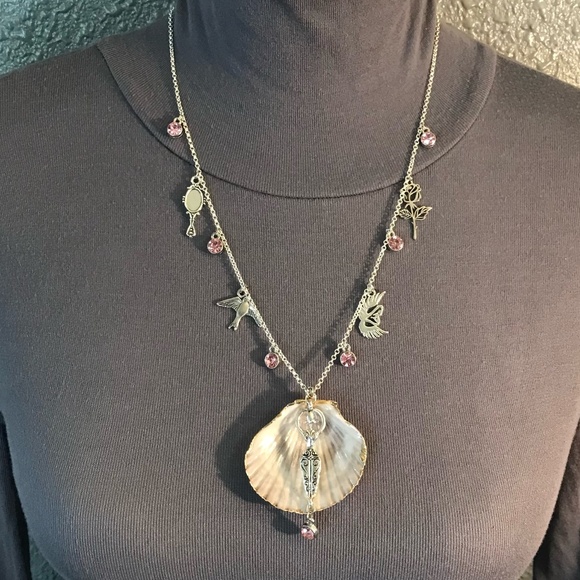 “Birth of Venus" Aphrodite Greek Roman Mythology Goddess Handmade Necklace - Picture 9 of 15